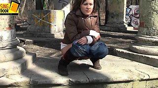 Amateur model in public nudity and outdoor dildo