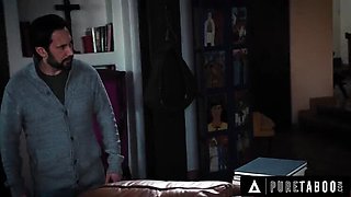 Victoria Voxxx Seduces Married Man For Hot Cheating Fuck - Big Tits MILF Tricking Him Deep