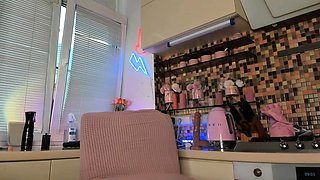 Blonde Teen Solo Masturbating On Webcam