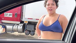 Curvy Latina creampied in car fuck