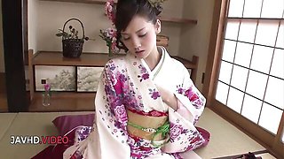 Watch bewitching Rei Mizuna and Rei's dirt