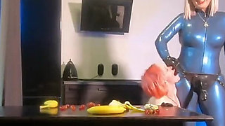 Romantic Sexual BDSM Morning of 2 Lesbian Girls in Latex Rubber