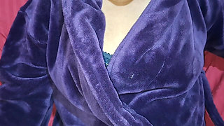 Your Friend's Hot Step-Mom super hot video