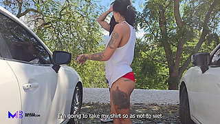 Sex in a Car Wash - Max Betancur and Athenea Rosse