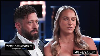Gorgeous Young Blonde Hotwife Naughty Bonnie Gets Double Teamed By Two Huge Bbcs