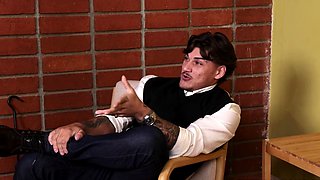 Victor Ray fucks his student Lulu Chu