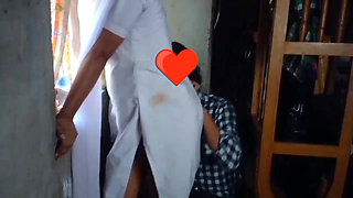 Indian school girl and tution teacher ki viral liked video