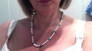 Close up pussy solo dildoing