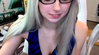 Masturbating busty blonde teen on couch with big toys