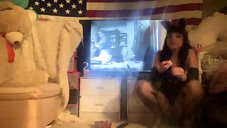 Cute amateur webcam teen girl toying pussy on webcam