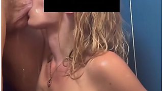 Eh ! I Asked You To Wash My Back, Not To Fuck My Mouth !!