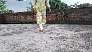 Indian step Daughter Seduces her Stepfather for Sex