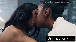 transfixed randy leilani li sneaks her huge rod inside