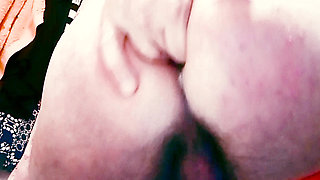 I Feel Myself In My Hot And Smooth Hole