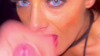 Rouwdy Nicole Give Boyfriend Rouwdt a Blow Like a Hoe!