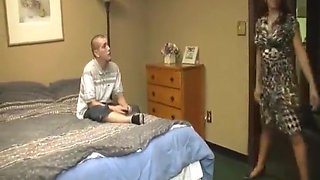 Sexy Milf Stepson Sex Romp - Leena Sky