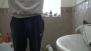 Real Watcher: Perverted Stepmother Masturbates While Watching Her Stepson Shower