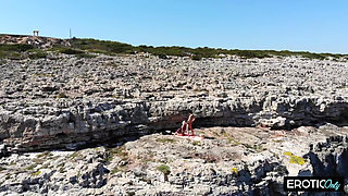 Spontaneous Fuck on the Side of the Road Hungry MILF Gives It Her All