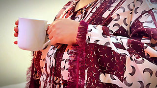 Boss Caught His Secretary While She Was Undress Her Uniform & Nakedly Drinking Coffee in Office Store Room