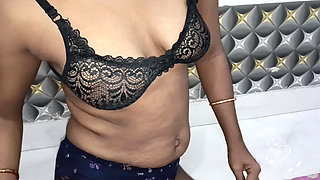Hot Indian Girl Big Boobs Tit job & Cock Between Tits - Real Amateur Desi
