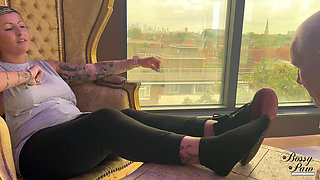 Yes Mistress I Want Sweaty Feet