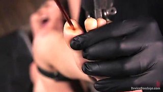 Newcomer Melissa Moore Gets Tied and Screams Through Hard Bondage