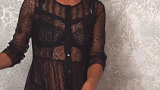 The Masseuse Got Excited by the Naked Man's Body and Decided to Suck and Jump on His Cock