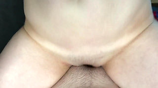 Wake up! Good Morning! I Opened My Eyes and Saw Anna Rubbing Oil on My Cock... POV