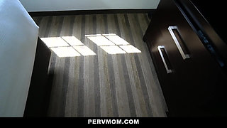 My Busty Redhead Stepmommy Forgot to Lock the Bathroom's Door!