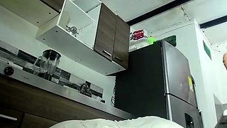 Big boob brunette masturbates on webcam