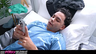 MyPervyFamily - Peeking on My Abnormal Step-sister - Kylie Quinn