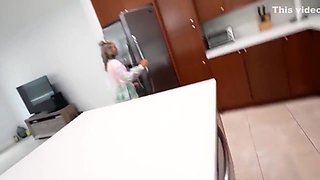 You Wont Be Ungrateful Anymore If Your Thanksgiving Dinner Is Your Stepmoms Pussies - Juan El Caballo Loco, Lolly Dames And Sandy Love