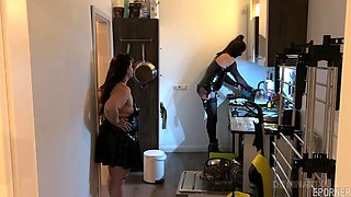 Bound beauty captivates with daring kitchen passion in thrilling intimate play