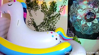 Big Boob hotty masturbate