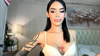 Love Chat Big Boobs Brunette Masturbating For Cam