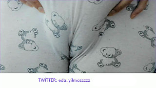 Cameltoe- Masturbation in Pajamas- Puffed Pussy- Turkish Porn