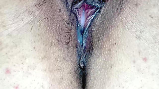 Amazing Massive Creampie, Thick Milk Inside My Wiffe Dripping Like a Waterfall