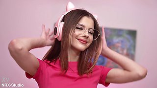 Russian Baby Dolls Small Tits in 1on1 Anal with Old Italian Guy