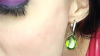 Perfect Latex Bimbo Gives Nice Blowjob
