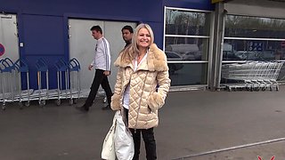 Blond bombshell Zaira gets pounded in HD