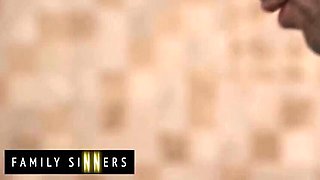 Step Sister Lacy Lennon Fucks Step Brother Jake Adams Hard In The Shower - Family Sinners