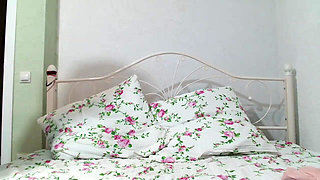 L Finished Standing on the Bed