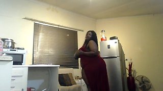 Giant African Mum Stripteasing