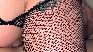 A Pregnant Woman Tries to Induce Labor at 41 Weeks of Pregnancy