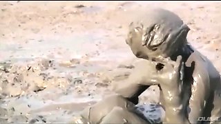 Solo eurobabe masturbating outdoors