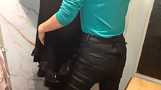 I watch and masturbate while my girlfriend fucks my stepmother