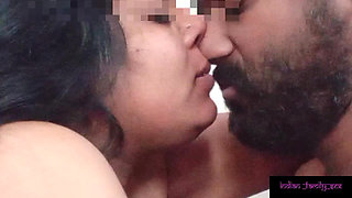 Indian Stepmom Kissing and Fucking