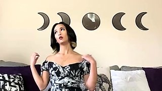 Miss Amina Rose - The GFE Adventure - Shopping Spree