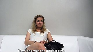 Hot amateur teen in a private show masturbating with a dildo