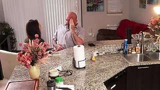 Amateur sweety teen threesome